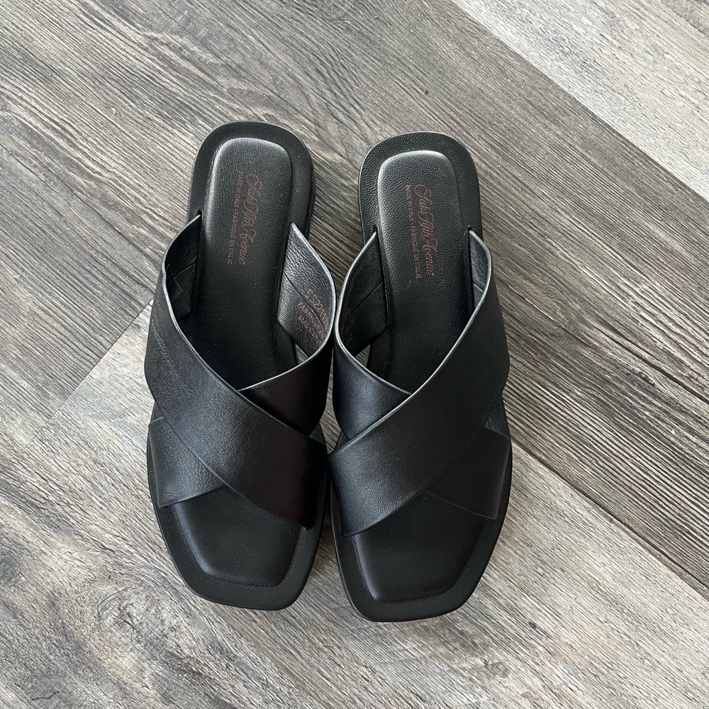 Saks Fifth Avenue Black Sandals with Crossover Straps